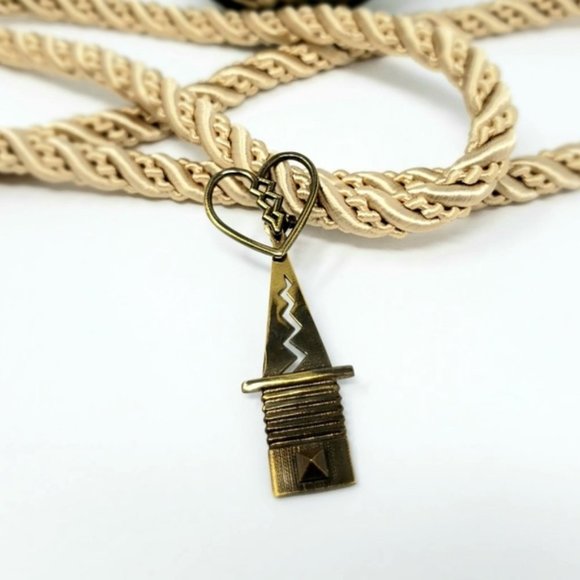 🎁Valentino Dagger & Heart Jacket Earring - Picture 5 of 6